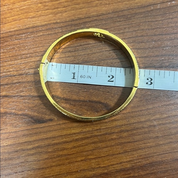 Kate Spade Hole Punch Pave Hinge Bangle Bracelet Gold Tone - Picture 9 of 10